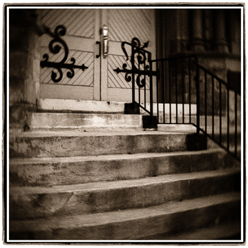 image001